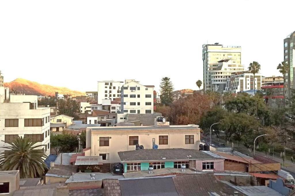 Ferienwohnung Monoambiente De Lujo En El Prado De Cochabamba Exterior foto